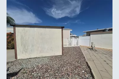 1295 S Cawston Avenue, Hemet, CA 92545 - Photo 2