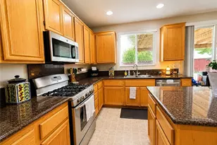 40344 Torrey Pines, Murrieta, CA 92563 - Photo 6