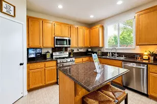 40344 Torrey Pines, Murrieta, CA 92563 - Photo 4