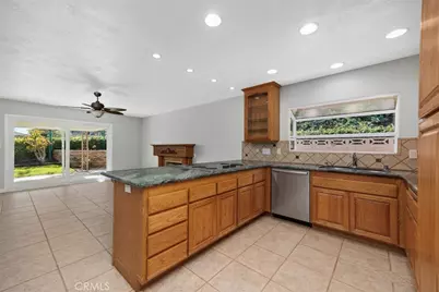 1075 La Reina, San Marcos, CA 92078 - Photo 8