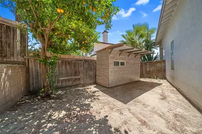 13734 Hillcrest, Fontana, CA 92337 - Photo 50