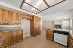 13734 Hillcrest, Fontana, CA 92337 - Photo 26