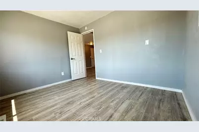 485 Idyllwild Drive #25, San Jacinto, CA 92583 - Photo 8