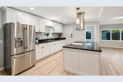 485 Idyllwild Drive #25, San Jacinto, CA 92583 - Photo 2