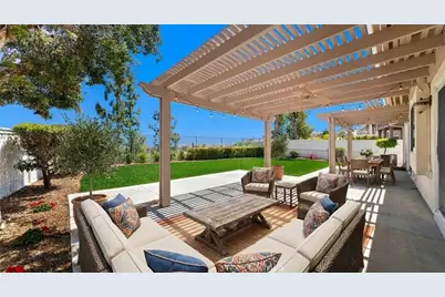 14 Del Brienza, Lake Elsinore, CA 92532 - Photo 20
