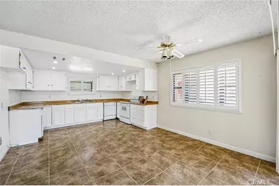 64903 Oakmount Avenue, Desert Hot Springs, CA 92240 - Photo 12