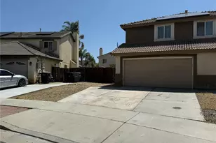 1639 Apple Blossom, Hemet, CA 92545 - Photo 2