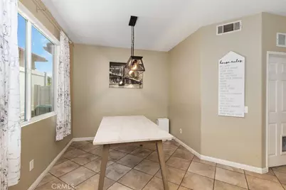 38585 Clearbrook, Murrieta, CA 92563 - Photo 10