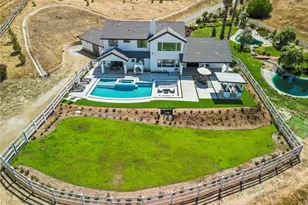 39580 Avenida Arizona, Temecula, CA 92591 - Photo 2