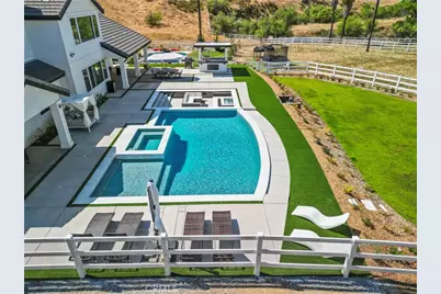 39580 Avenida Arizona, Temecula, CA 92591 - Photo 2