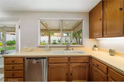 31801 Valone Court, Temecula, CA 92591 - Photo 6