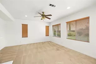 27864 Post Oak Pl, Murrieta, CA 92562 - Photo 12