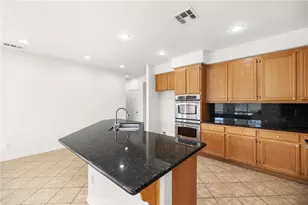 27864 Post Oak Pl, Murrieta, CA 92562 - Photo 22