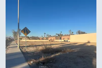 160 N Lovekin Boulevard, Blythe, CA 92225 - Photo 8