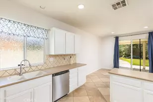 31749 Pompei Ln, Winchester, CA 92596 - Photo 10