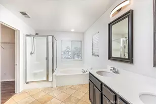 31749 Pompei Ln, Winchester, CA 92596 - Photo 12