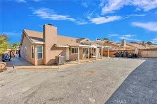 11060 Sherman, Adelanto, CA 92301 - Photo 36