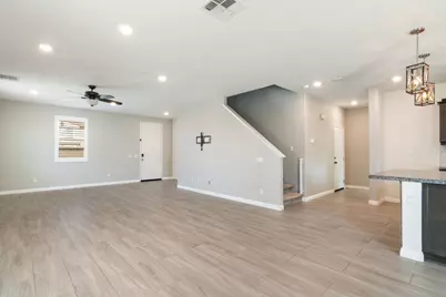 4983 Oak Moss, Fontana, CA 92336 - Photo 12