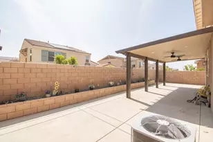 4983 Oak Moss, Fontana, CA 92336 - Photo 36