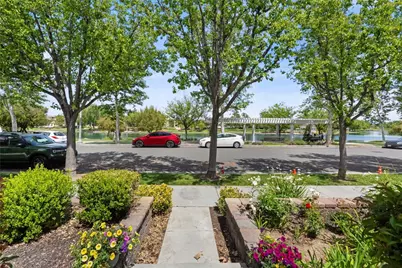 40125 Balboa Drive, Temecula, CA 92591 - Photo 2