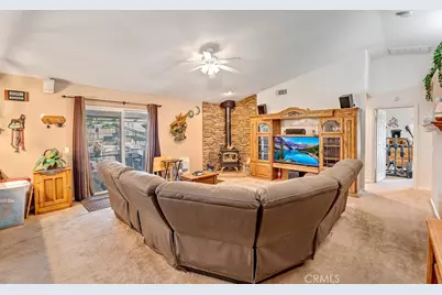 29083 Lakeview, Nuevo, CA 92567 - Photo 10