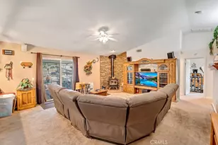29083 Lakeview, Nuevo, CA 92567 - Photo 10