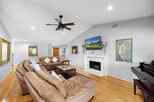 38335 Oaktree, Murrieta, CA 92562 - Photo 10
