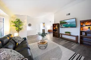 30040 Spray, Canyon Lake, CA 92587 - Photo 6
