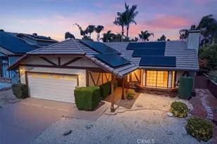 30040 Spray, Canyon Lake, CA 92587 - Photo 2