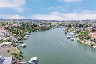 30040 Spray, Canyon Lake, CA 92587 - Photo 38