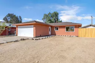 6414 East Ct, 29 Palms MCB, CA 92277 - Photo 2