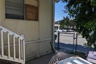 1097 N State Street, Hemet, CA 92543 - Photo 54