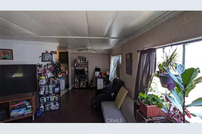 1097 N State Street #75, Hemet, CA 92543 - Photo 52