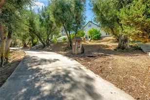 42761 Juniper, Murrieta, CA 92562 - Photo 4
