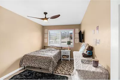 1312 Camelot, Corona, CA 92882 - Photo 20