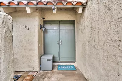 1312 Camelot, Corona, CA 92882 - Photo 4