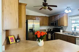 38384 Via Escarlata, Murrieta, CA 92563 - Photo 6
