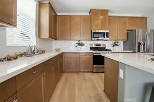 322 Mistyblue Ct, Hemet, CA 92543 - Photo 8