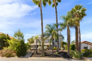 22741 Cascade, Canyon Lake, CA 92587 - Photo 2