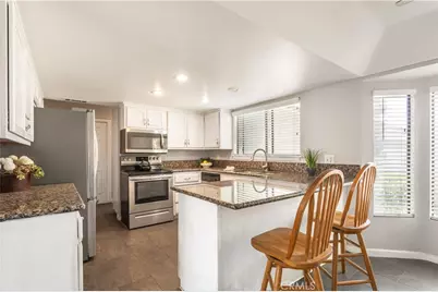22741 Cascade, Canyon Lake, CA 92587 - Photo 4