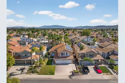 40711 Mountain Pride Drive, Murrieta, CA 92562 - Photo 2