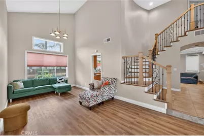40711 Mountain Pride Drive, Murrieta, CA 92562 - Photo 8