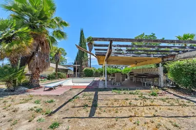 41531 Acacia, Hemet, CA 92544 - Photo 12