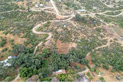 42185 Oak Canyon, Hemet, CA 92544 - Photo 38