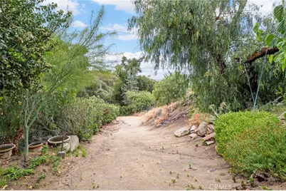 42185 Oak Canyon, Hemet, CA 92544 - Photo 4