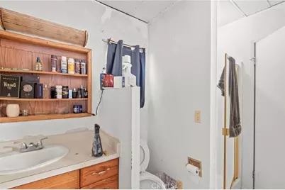 42185 Oak Canyon, Hemet, CA 92544 - Photo 20