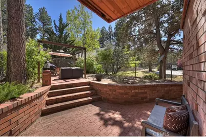 190 Spruce, Sugarloaf, CA 92386 - Photo 10