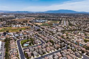 26224 Douglass Union Ln, Murrieta, CA 92563 - Photo 34