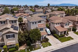 26224 Douglass Union Ln, Murrieta, CA 92563 - Photo 30