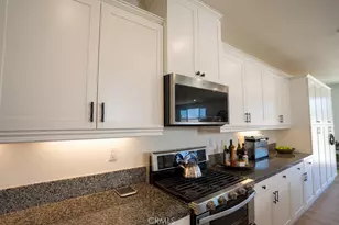 31192 Briar Rose Freeway, Winchester, CA 92596 - Photo 8